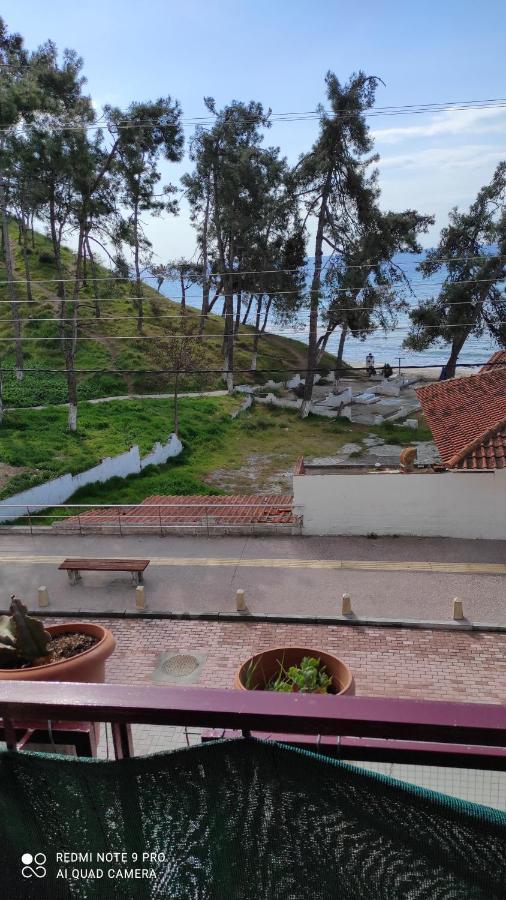 Sam Apartamento Nea Kallikrateia Exterior foto