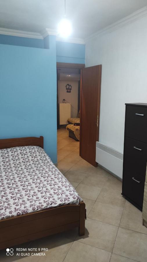 Sam Apartamento Nea Kallikrateia Exterior foto